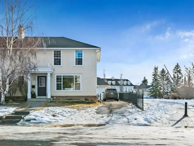 3 Bedroom Apartment Calgary AB 103424669