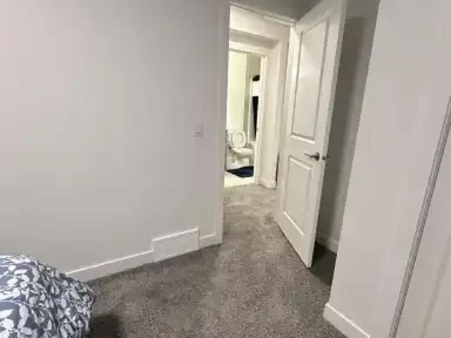3 Bedroom Apartment Calgary AB 99720329