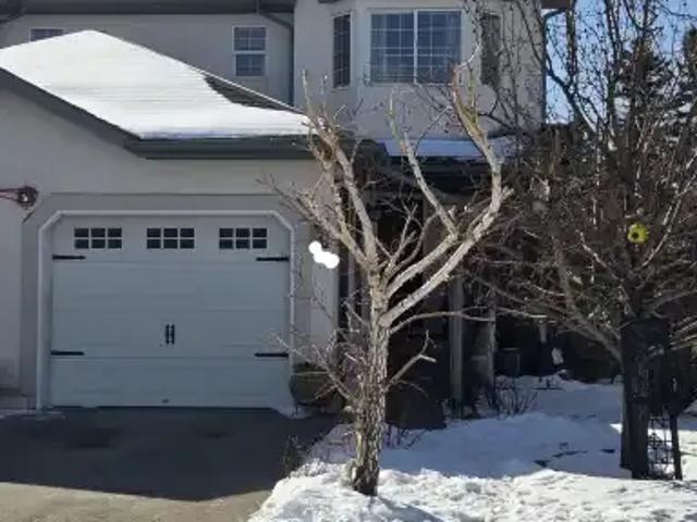 3 Bedroom Apartment Calgary AB LS100708876