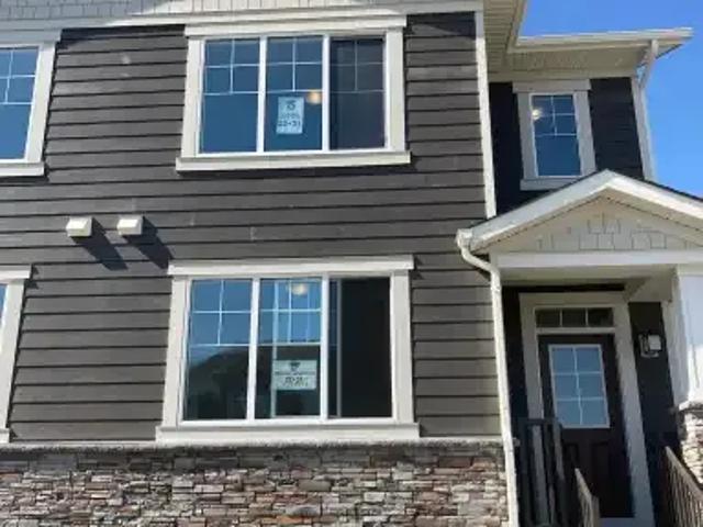 3 Bedroom Apartment Calgary AB LS100940426
