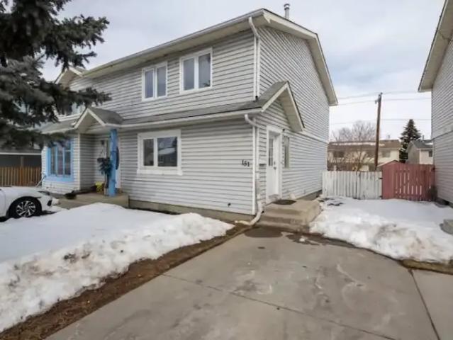 3 Bedroom Apartment Calgary AB LS102587512