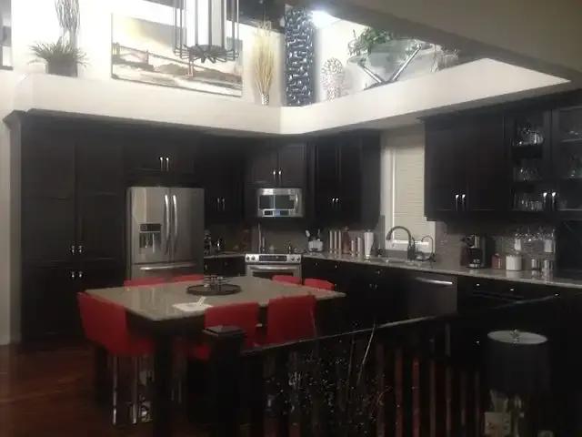 3 Bedroom Apartment Calgary AB LS102794808