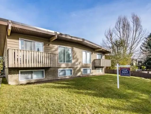3 Bedroom Apartment Calgary AB LS102847127