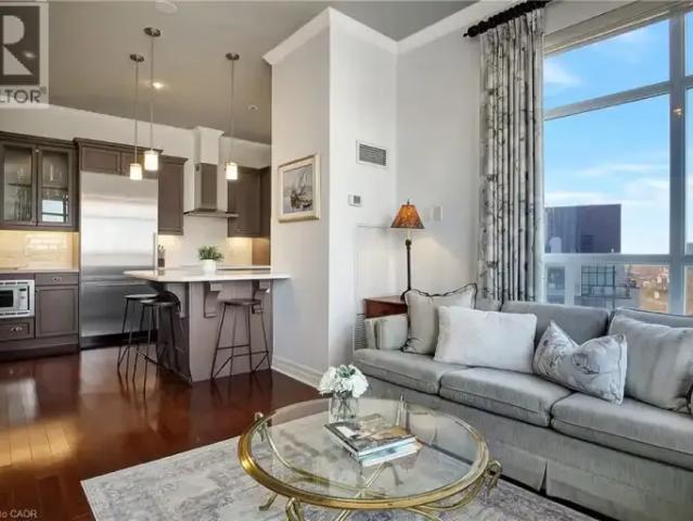 3 Bedroom Apartment Cambridge ON 102243142