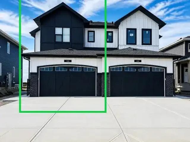 3 Bedroom Apartment Chestermere AB 104362620