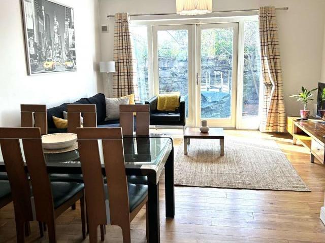 3 Bedroom Apartment Dublin Dublin D07 E973 LS85553855