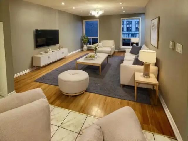 3 Bedroom Apartment East York ON 103739662