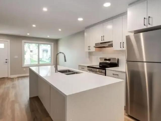3 Bedroom Apartment Edmonton AB LS97308419