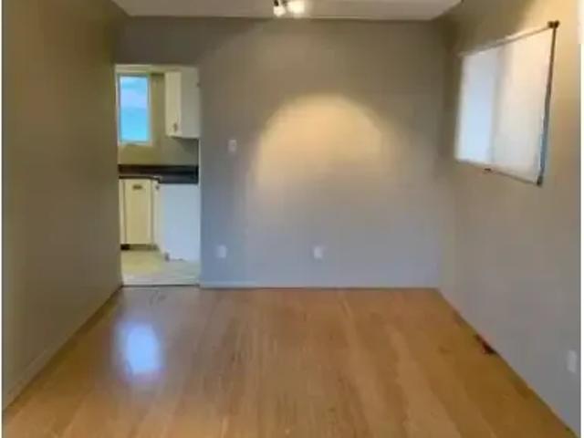 3 Bedroom Apartment Edmonton AB 102018761