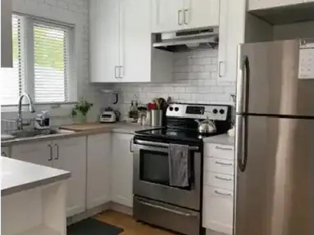 3 Bedroom Apartment Edmonton AB 102700631