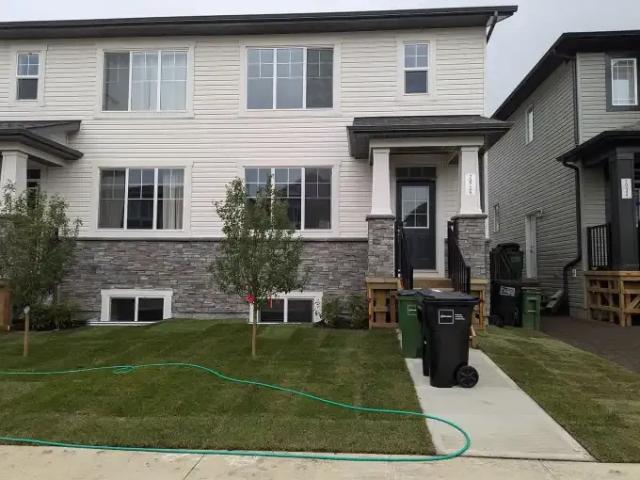 3 Bedroom Apartment Edmonton AB 102700776