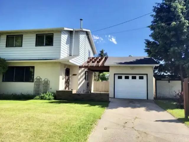 3 Bedroom Apartment Edmonton AB 103487402