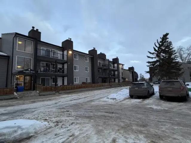 3 Bedroom Apartment Edmonton AB 103424731