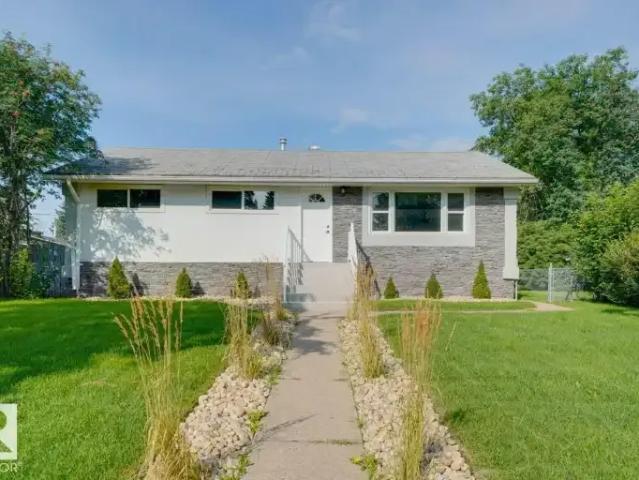 3 Bedroom Apartment Edmonton AB 104142765