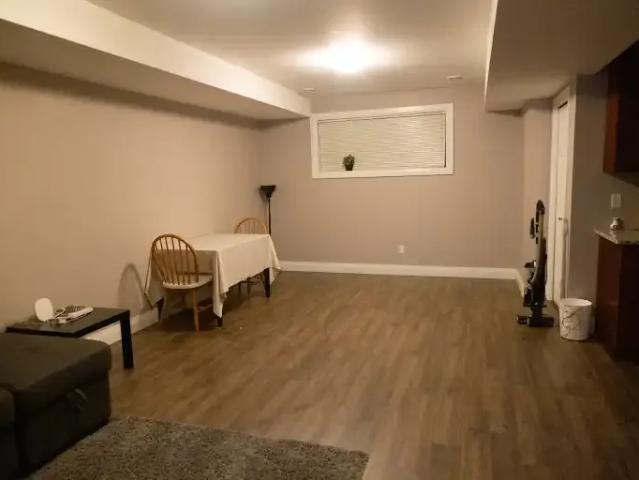 3 Bedroom Apartment Edmonton AB 104180225