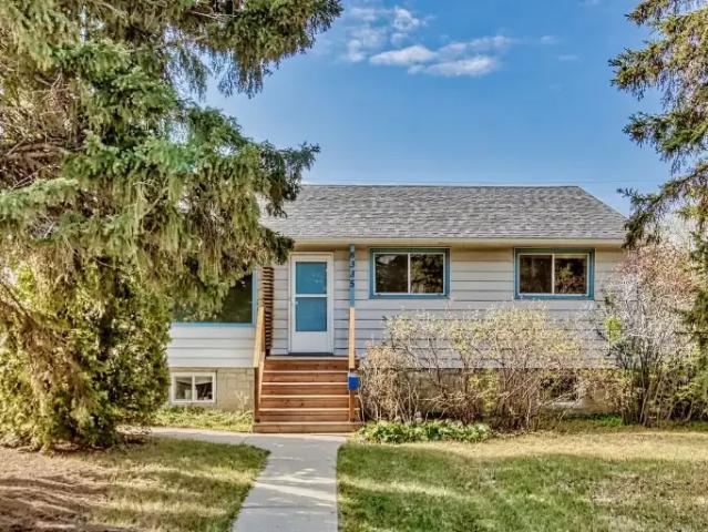 3 Bedroom Apartment Edmonton AB 104181134