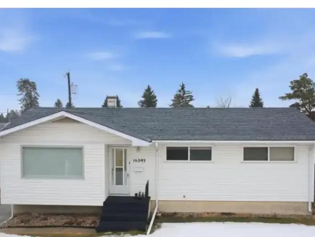 3 Bedroom Apartment Edmonton AB 104181896