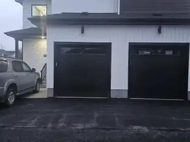 3 Bedroom Apartment Edmonton AB 104223971