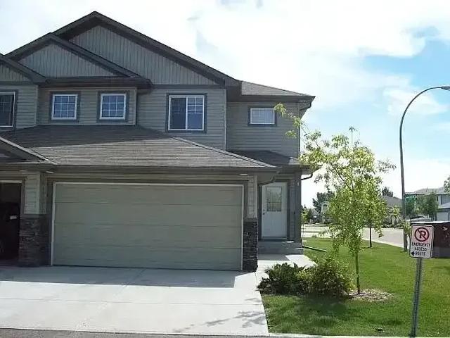 3 Bedroom Apartment Edmonton AB 104362563