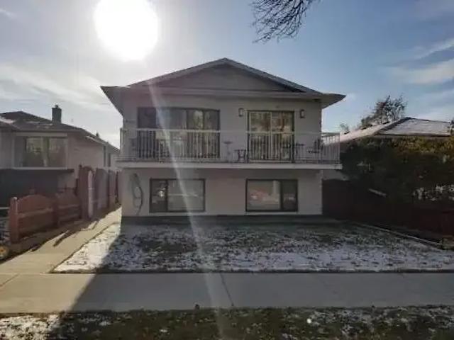 3 Bedroom Apartment Edmonton AB 104597995