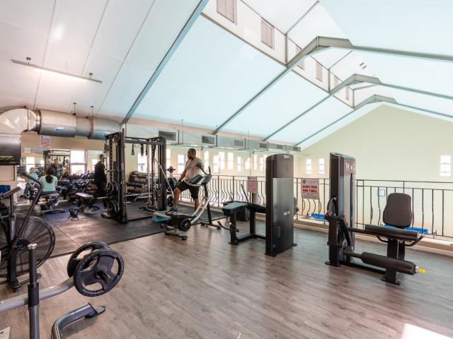 3 Bedroom Apartment / Flat For Sale in Century City