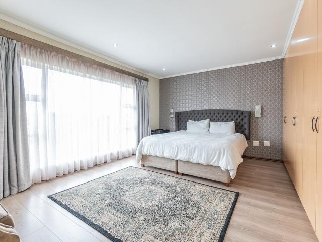 3 Bedroom Apartment / Flat For Sale in Amanzimtoti