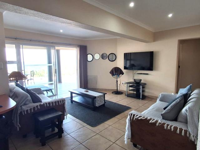 3 Bedroom Apartment / Flat For Sale in Beacon Rocks