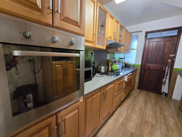 3 Bedroom Apartment / Flat For Sale in Glenwood