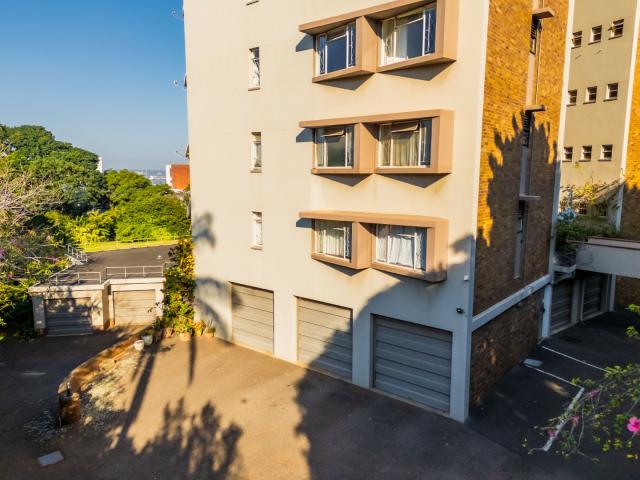3 Bedroom Apartment / Flat For Sale in Glenwood