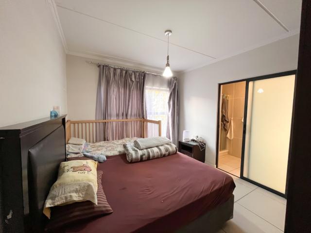 3 Bedroom Apartment / Flat For Sale in Greenstone Ridge