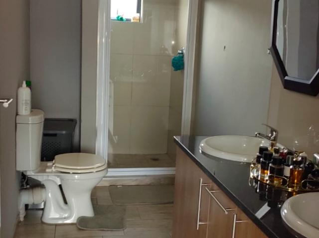 3 Bedroom Apartment / Flat For Sale in Doornpoort