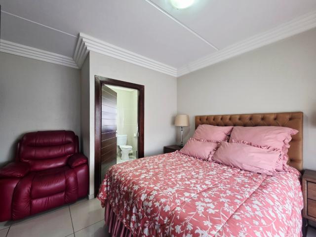 3 Bedroom Apartment / Flat For Sale in Eveleigh