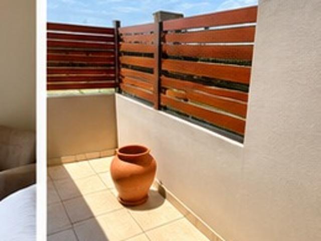 3 Bedroom Apartment / Flat For Sale in Illovo