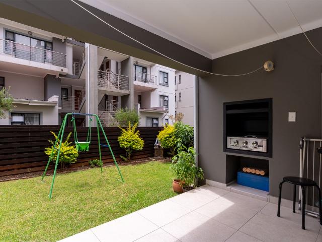 3 Bedroom Apartment / Flat For Sale in Modderfontein