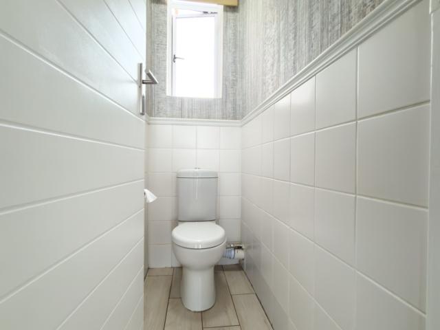 3 Bedroom Apartment / Flat For Sale in Morningside