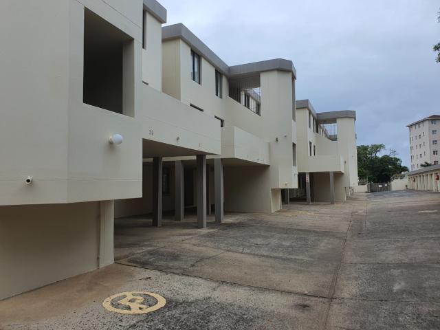 3 Bedroom Apartment / Flat For Sale in Manaba Beach