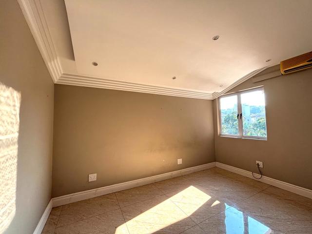 3 Bedroom Apartment / Flat For Sale in Musgrave