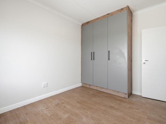 3 Bedroom Apartment / Flat For Sale in Sandown