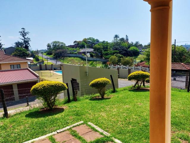 3 Bedroom Apartment / Flat For Sale in Shulton Park