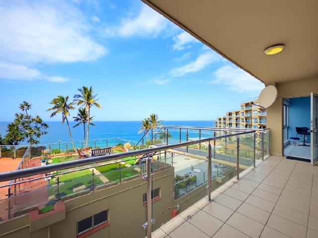 3 Bedroom Apartment / Flat For Sale in Sheffield Beach