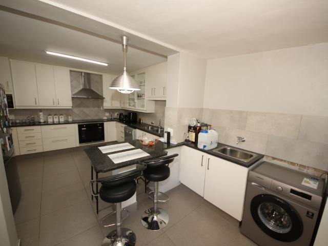3 Bedroom Apartment / Flat For Sale in St Andrews