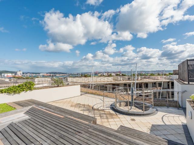 3 Bedroom Apartment / Flat For Sale in Point Waterfront