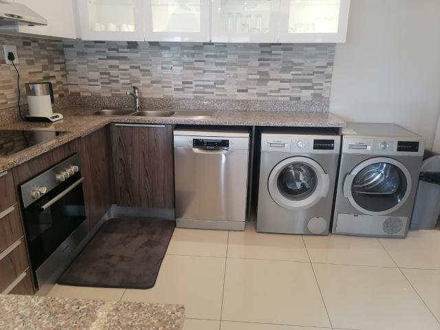 3 Bedroom Apartment / Flat For Sale in Umhlanga Ridge