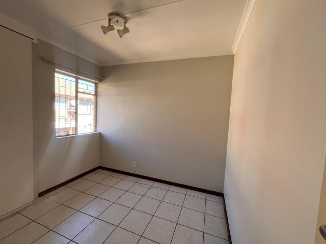 3 Bedroom Apartment / Flat For Sale in Zwartkop
