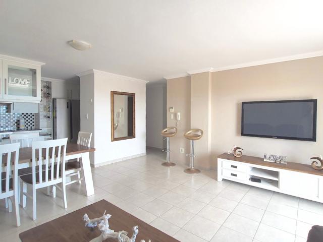3 Bedroom Apartment / Flat To Rent in Table View