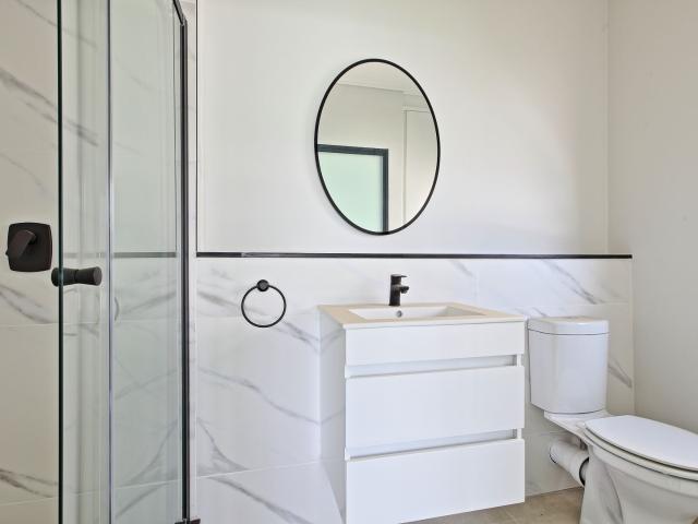 3 Bedroom Apartment / Flat To Rent in Waterfall