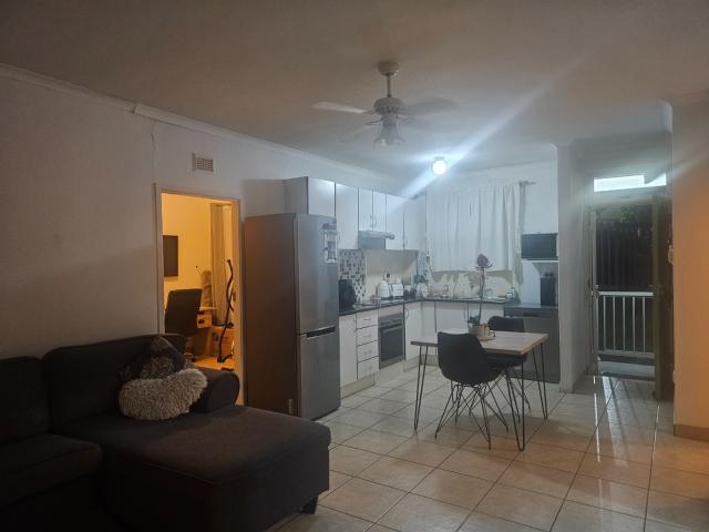3 Bedroom Apartment / Flat To Rent in Avoca