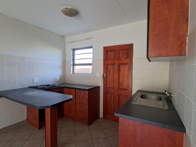 3 Bedroom Apartment / Flat To Rent in Bergsig