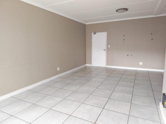 3 Bedroom Apartment / Flat To Rent in Blyde Riverwalk Estate