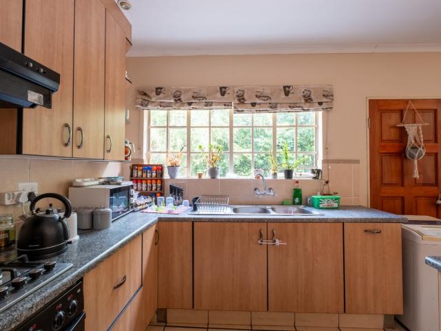 3 Bedroom Apartment / Flat To Rent in Ferndale